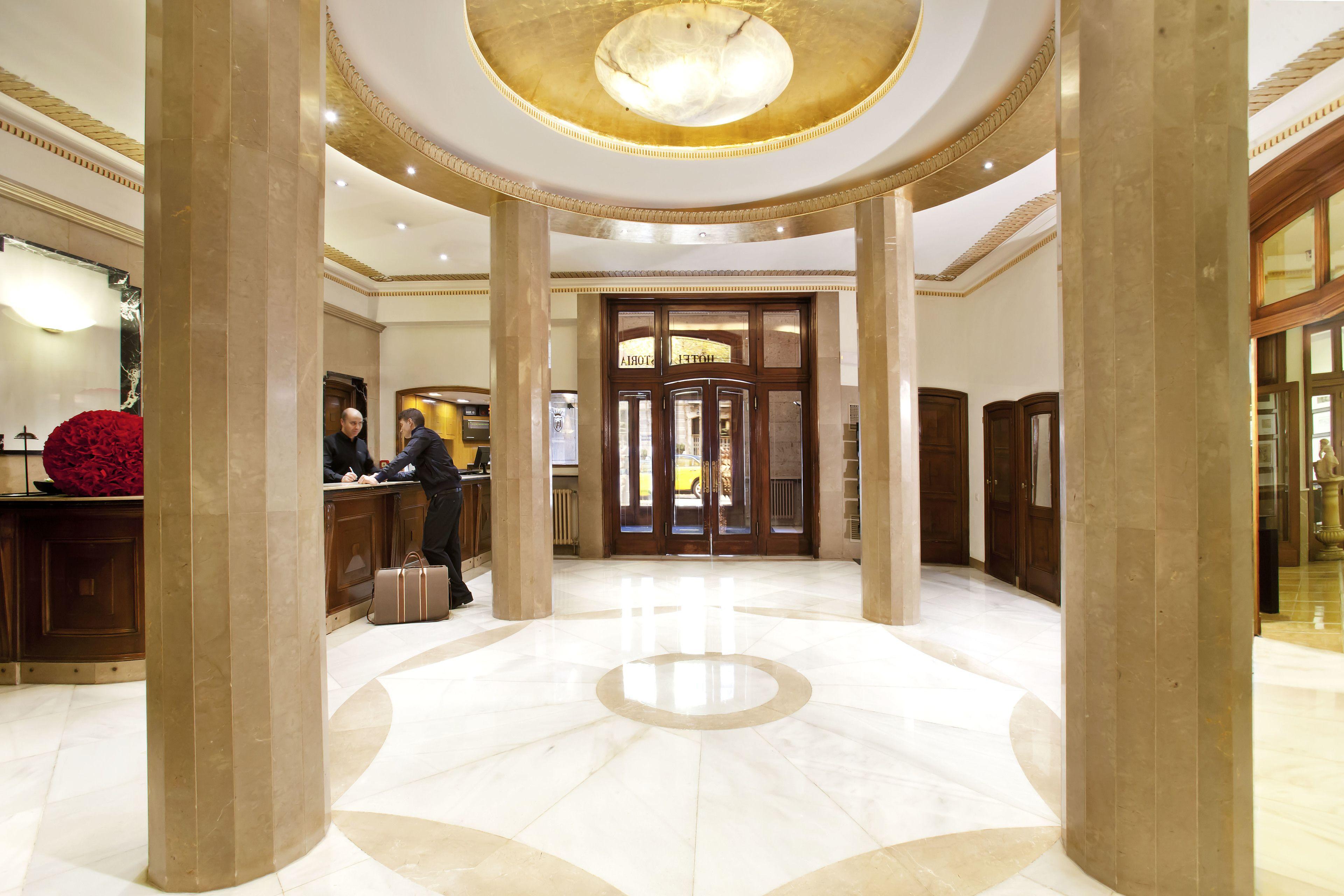 Hotel Astoria — Photos 1